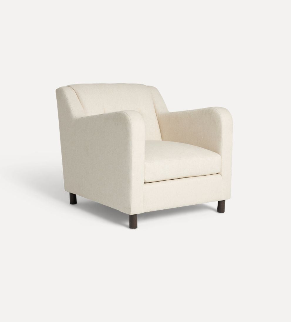 Martin Custom Lounge Chair - Dimensions: 32 W x 39 D x 33 H | Seat Depth: 25 | Arm Height: 28The Martin Lounge Chair captures the refined comfort of…