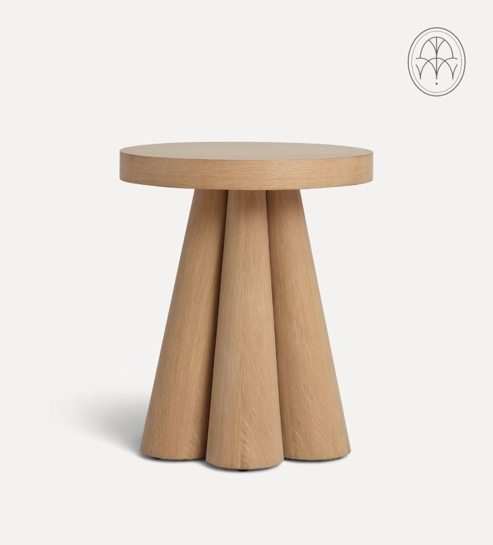 Nelson White Oak Side Table - Dimensions: 18 L x 18 W x 21 H |?Weight: 32 lbsThe Nelson Side Table in White Oak is where sculptural form meets