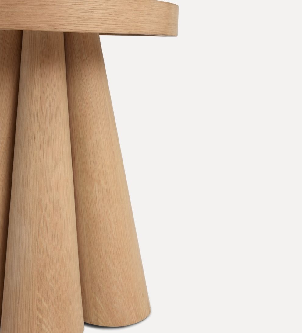 Nelson White Oak Side Table - Dimensions: 18 L x 18 W x 21 H |?Weight: 32 lbsThe Nelson Side Table in White Oak is where sculptural form meets