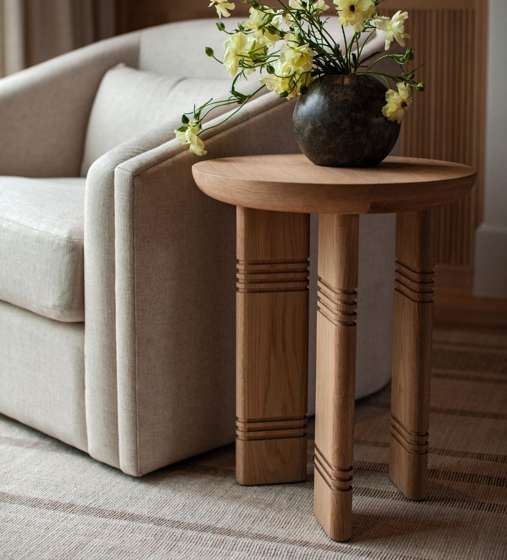 Siena Side Table - Dimensions: 18 L x 18 W x 22 H \ Weight: 21 lbsThe Siena Side Table is a study in sculptural simplicity and subtle detail.