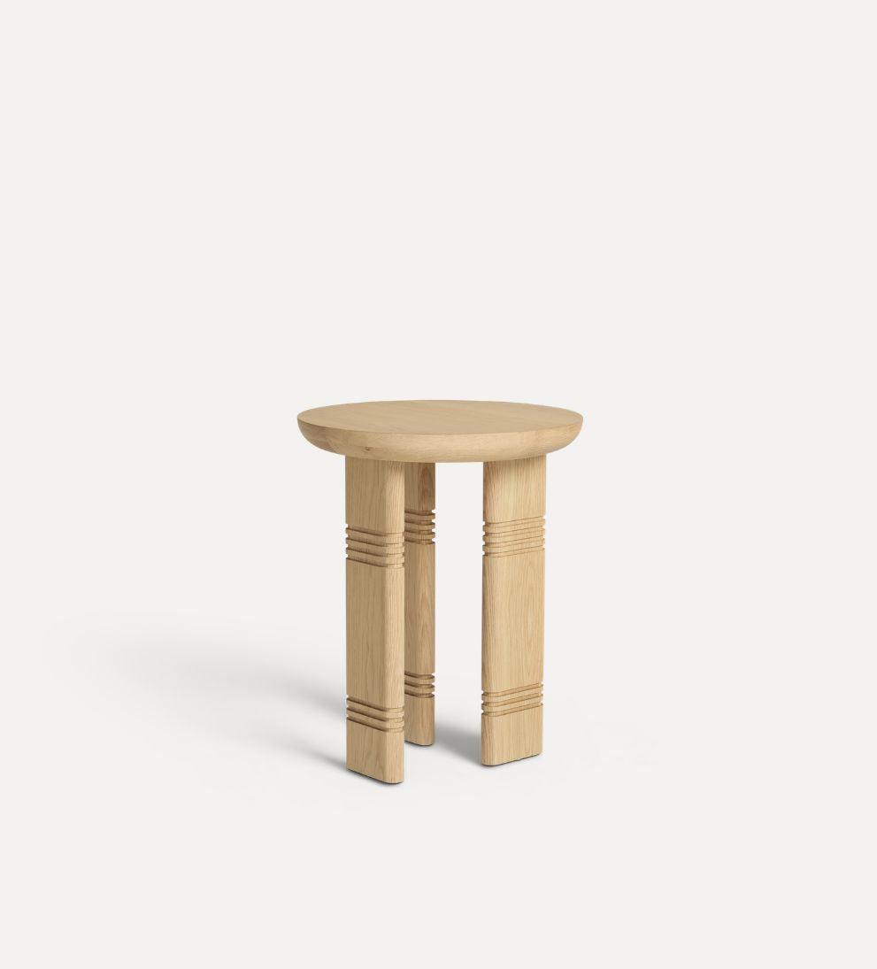 Siena Side Table - Dimensions: 18 L x 18 W x 22 H \ Weight: 21 lbsThe Siena Side Table is a study in sculptural simplicity and subtle detail.