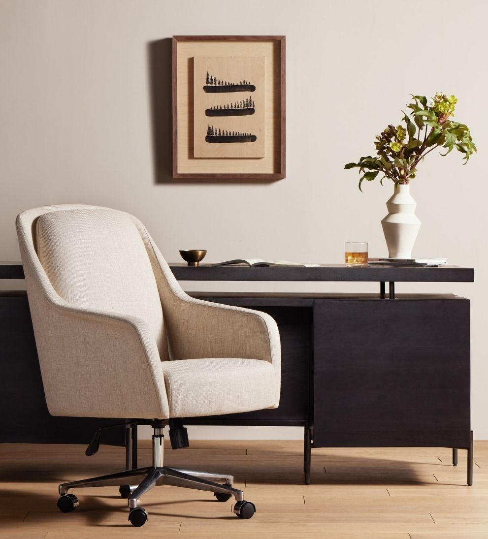 Veronia Desk Chair - Overall Dimensions: 26.25 W x 30 D x 39.75 H | Adjustable Seat Height: 19.5-21.75 | Seat Depth: 18.5 | Arm Height from Floor: 25